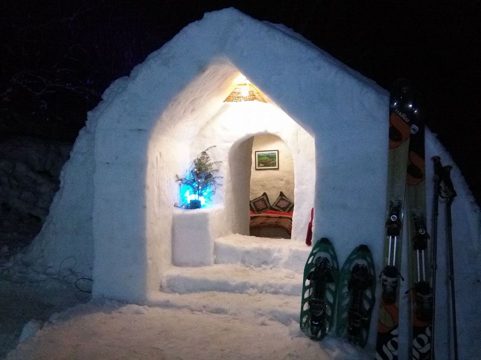 Photo of Head To Manali Right Now And Fulfil Your Dream Of Staying Inside An Igloo! 1/5 by Gunjan Upreti