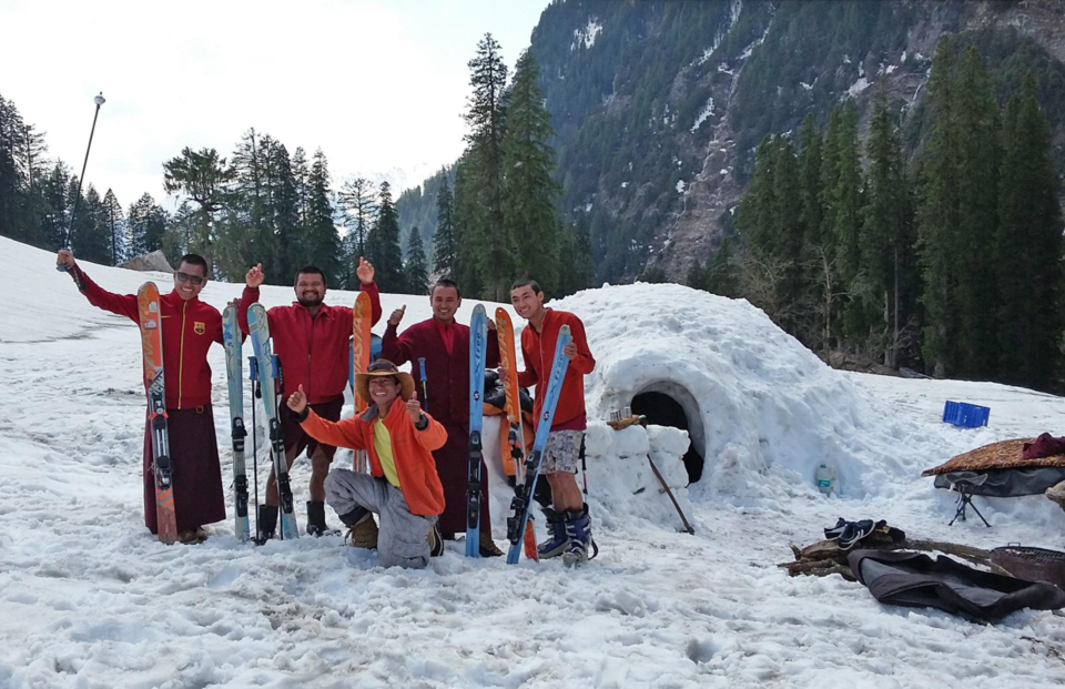 Photo of Head To Manali Right Now And Fulfil Your Dream Of Staying Inside An Igloo! 3/5 by Gunjan Upreti
