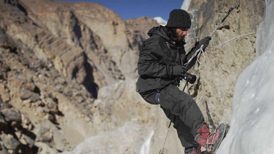 Photo of India’s First Frozen Waterfall-Climbing Film Is Finally Here And You Can Watch It This Weekend 8/8 by Gunjan Upreti