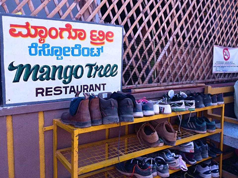 Photo of Mango Tree Restaurant, Hampi, Karnataka, India by Gunjan Upreti