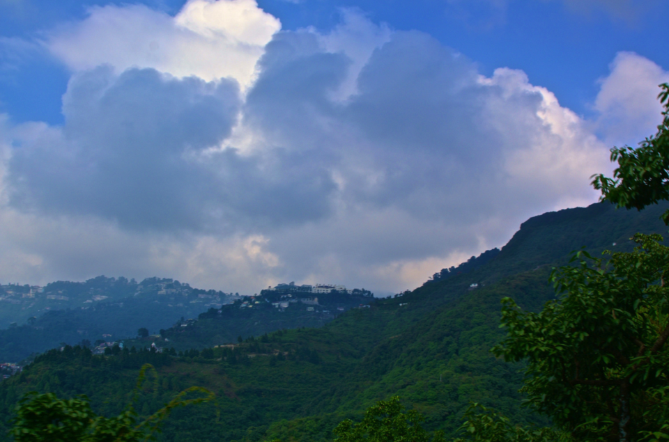 Photo of Mussoorie, Uttarakhand, India by Gunjan Upreti