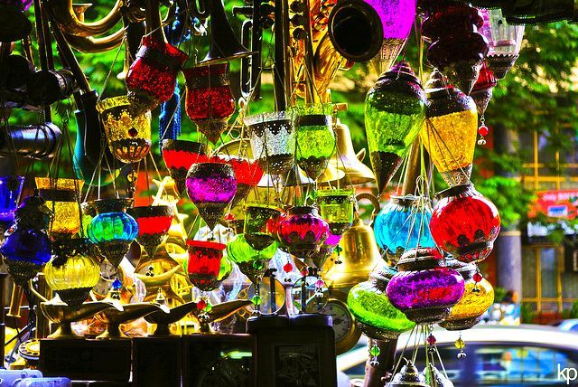 Photo of 10 Must Visit Flea Markets in India Where You'll Find Awesome Stuff 1/19 by Gunjan Upreti