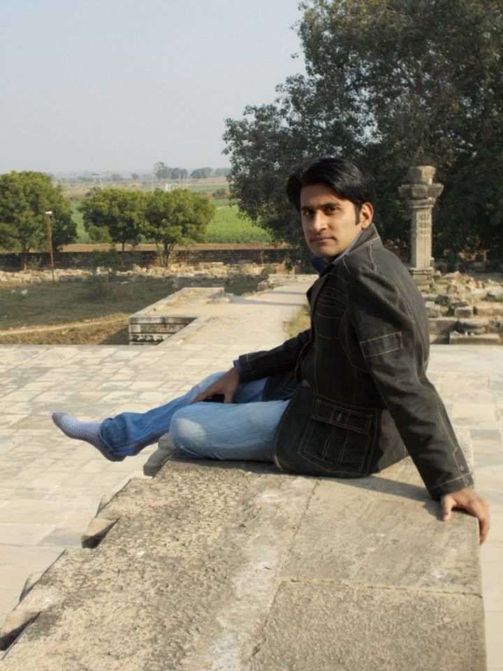 Photo of Incredible Madhya Pradesh - II (Trip to Kakanmath) 7/13 by Mayank Pandeyz (with floating shoes)