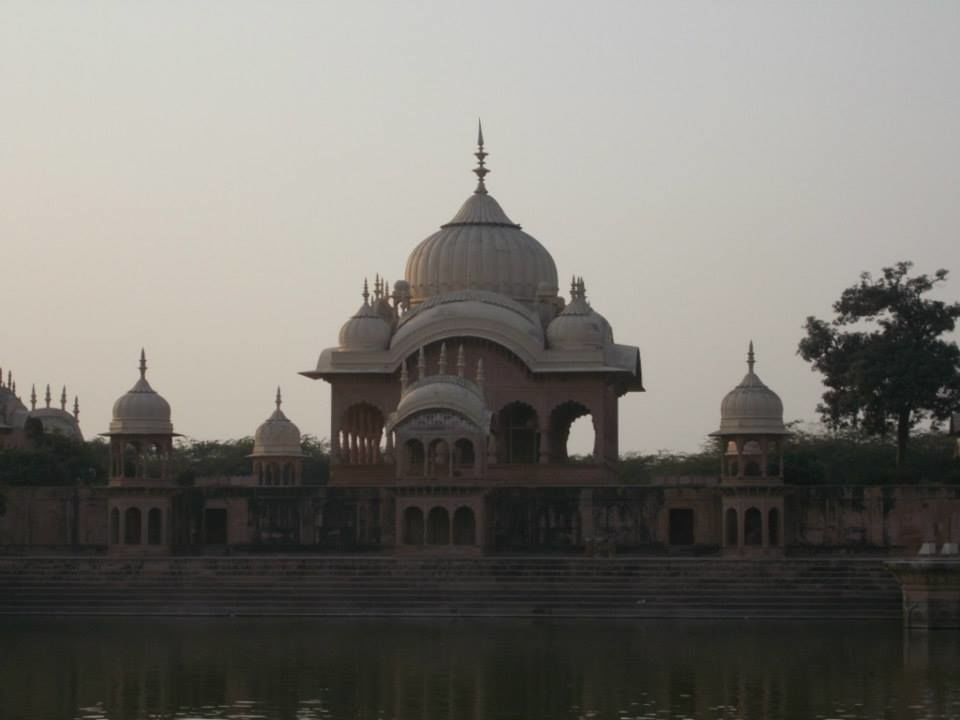 Photo of Lost my heart in Govardhan 11/14 by Mayank Pandeyz (with floating shoes)
