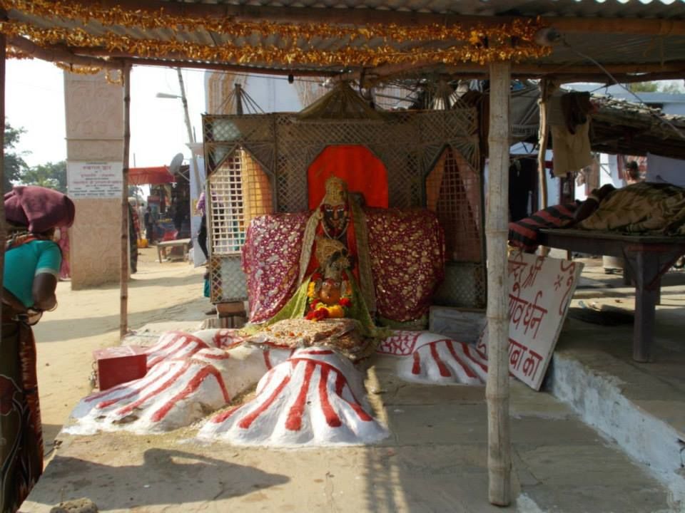 Photo of Lost my heart in Govardhan 12/14 by Mayank Pandeyz (with floating shoes)