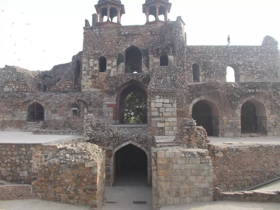 Photo of Purana Qila, Mathura Road, New Delhi, Delhi, India by Mayank Pandeyz (with floating shoes)