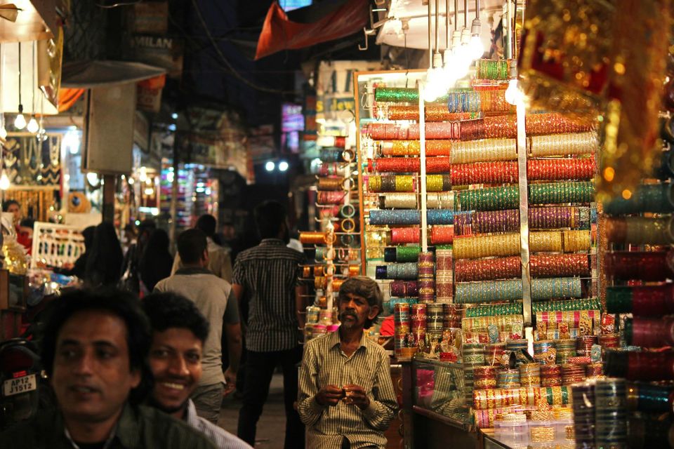 6 Cheap Shopping Places in Hyderabad: A List Of Best Places to Shop in