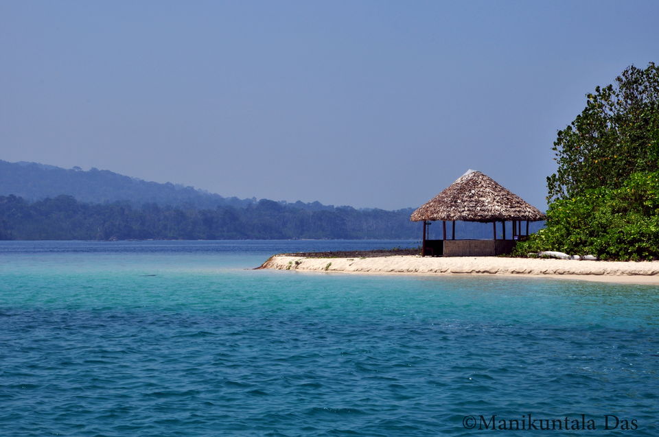 Photo of Jolly Buoy Island, Andaman and Nicobar Islands, India by Manikuntala Das