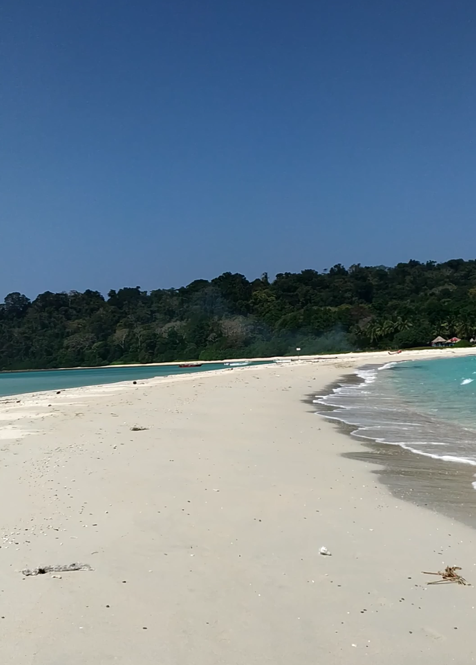 Photo of MY 8 FAVOURITE BEACHES IN INDIA 1/13 by Anupama Narayanan