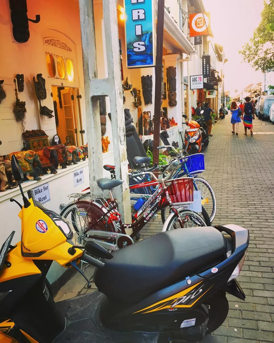 Photo of Galle, Southern Province, Sri Lanka by Mallika Hatimuria