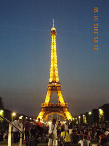 Photo of Personified Parisian. Gettin’ used to the French! 1/5 by Janani Srinivasan