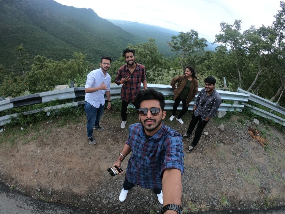 Photo of If you work full time and have less leaves check this out. In 4 days, 5 Cities and 3 States. by Vijay Yadav