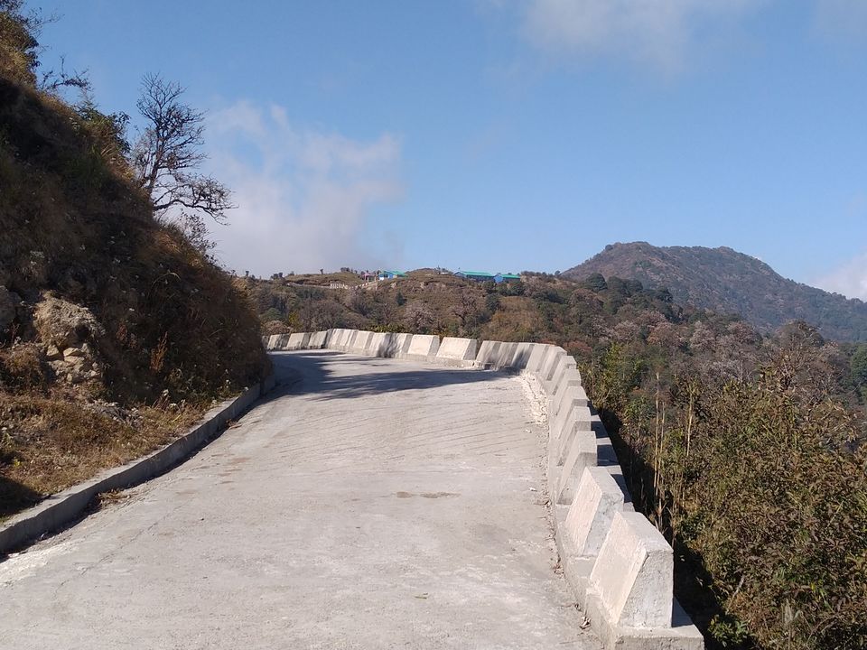 Photo of Kalipokhri Lake, Kalipokhri, West Bengal, India by Debopriyo Nandi