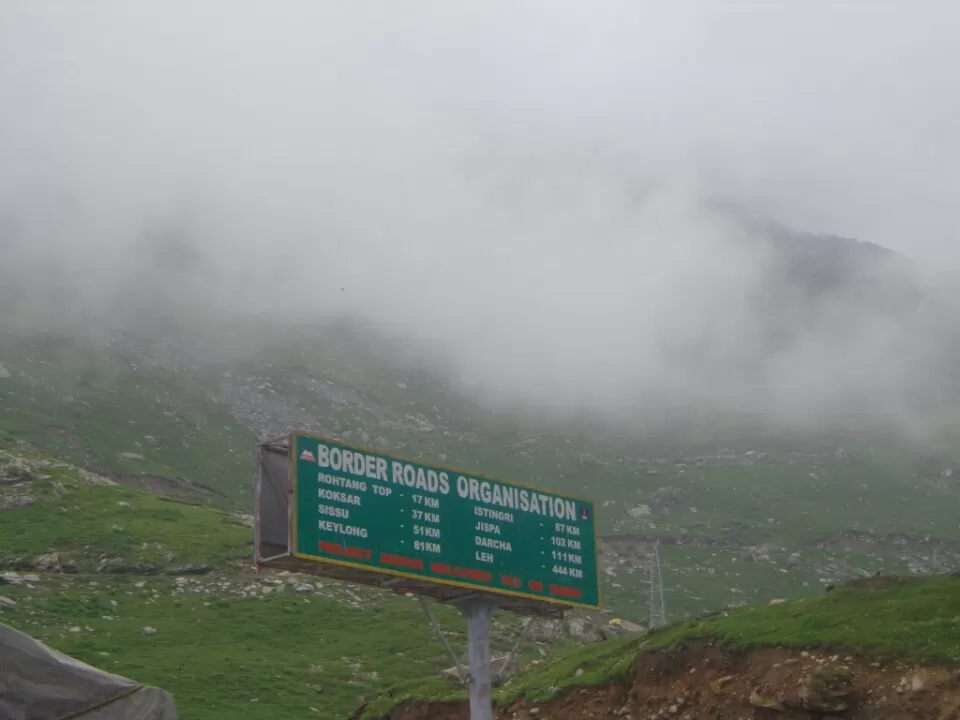 Photo of himachal pradesh by Heena Sharma