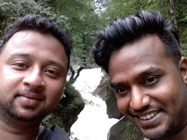 Photo of Kheerganga - An Extremist Trek 6/28 by Heena Sharma