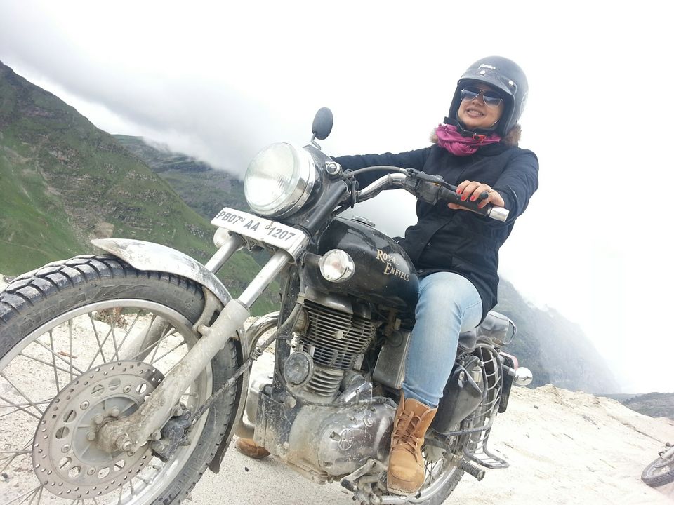 Photo of On two wheels till Keylong 1/17 by Heena Sharma