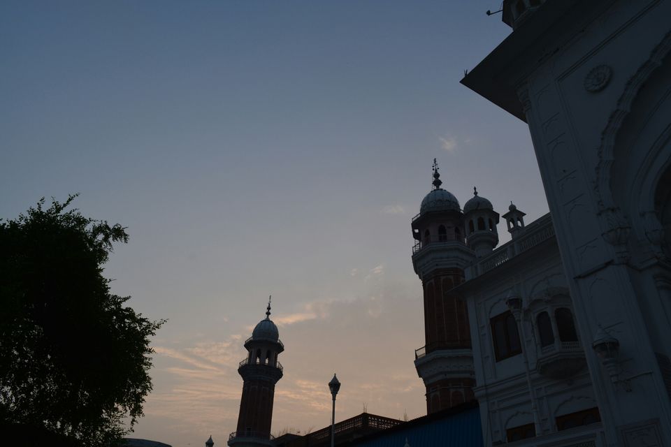 Photo of Golden Temple Road, Jallan Wala Bagh, Katra Ahluwalia, Amritsar, Punjab, India by Mayank Pathak