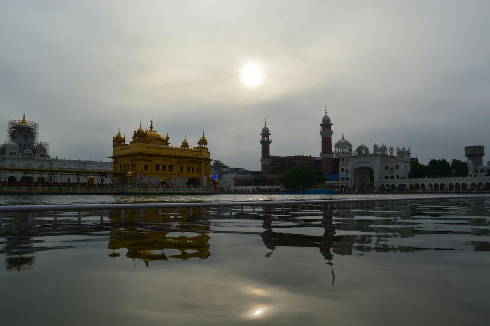 Photo of Golden Temple Road, Jallan Wala Bagh, Katra Ahluwalia, Amritsar, Punjab, India by Mayank Pathak