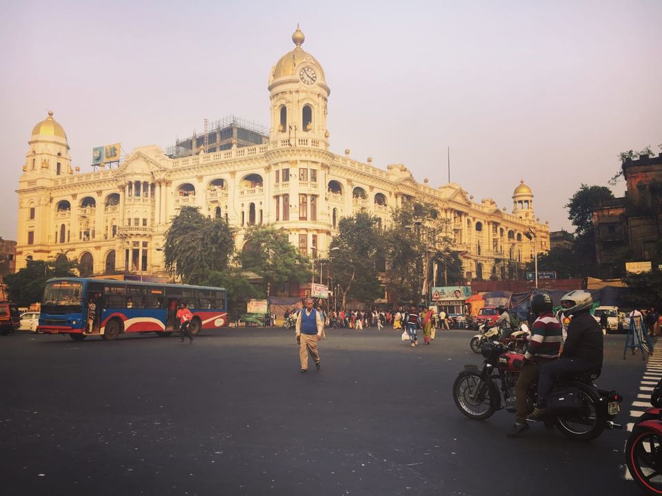 Photo of Dharamtala Market, Chowringhee North, Bow Barracks, Kolkata, West Bengal, India by Archana Kumari