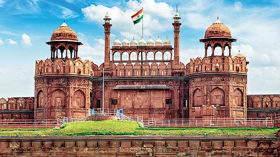 Photo of Red Fort, Netaji Subhash Marg, Lal Qila, Chandni Chowk, New Delhi, Delhi, India by Awadh Vyas