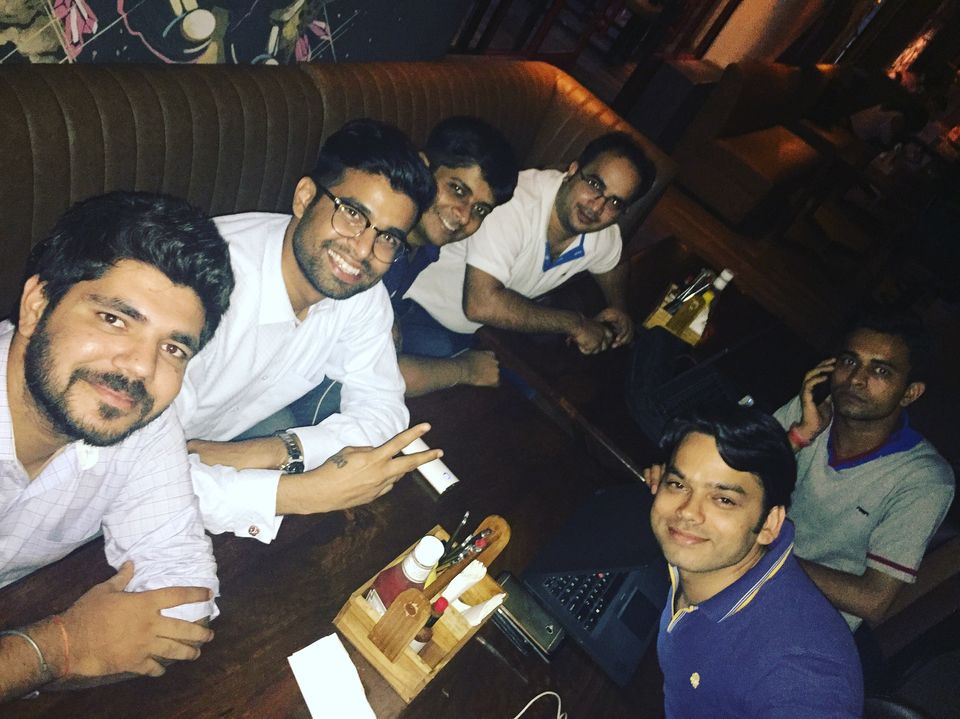 Photo of Lucky 13 // Affordable Joints In And Around the Urban Capital Of India !! by Manish Kashyap