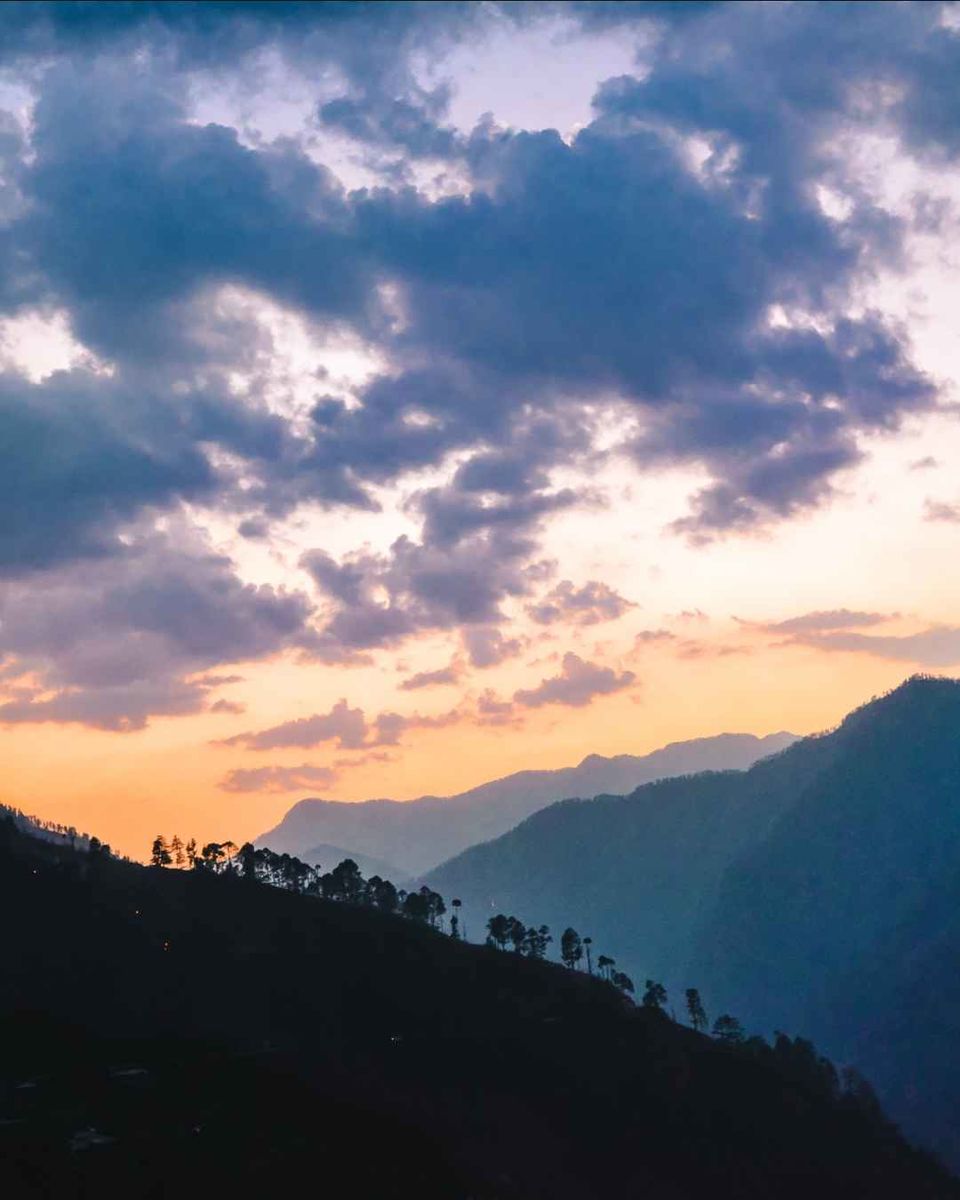 Photo of What Makes This Snow-Laden Trek in Uttrakhand Ideal for Beginners by Abhimanyu Dalal