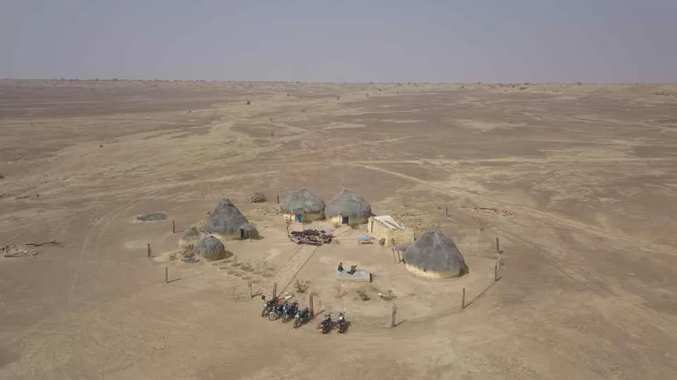 Photo of I Bought 4 Huts in Jaisalmer and This Is How You Can Socially Distance Yourself Here! by Muhd Hidayatullah