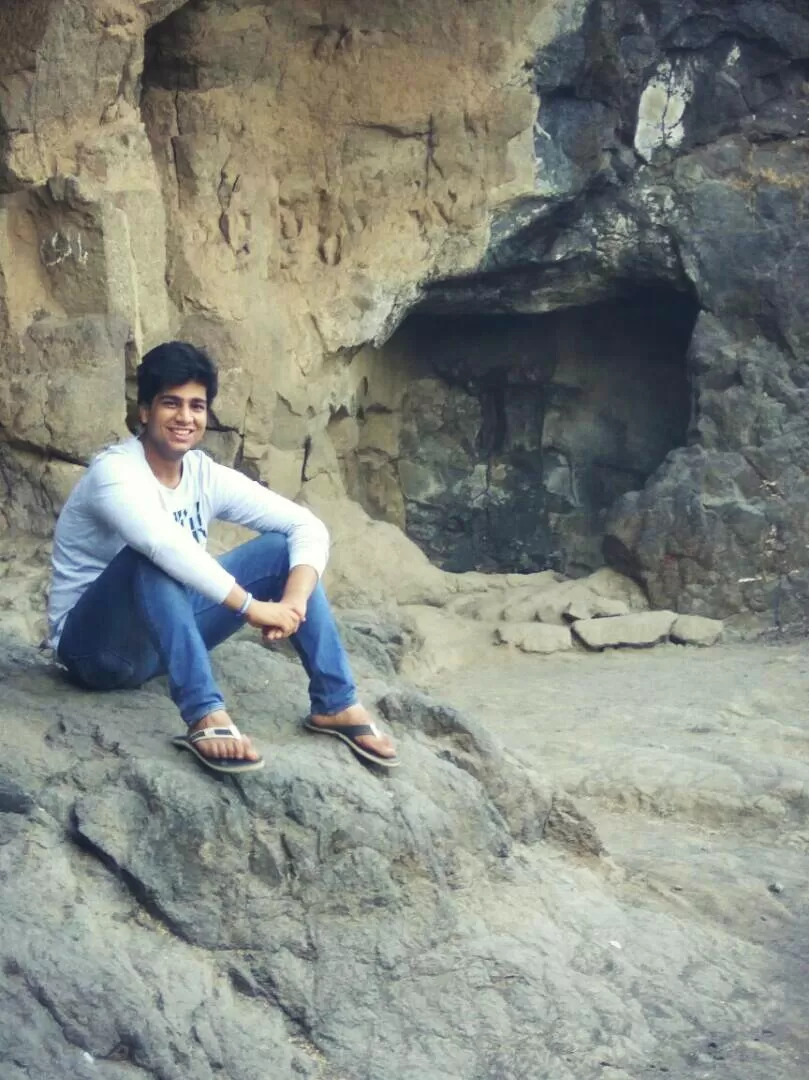 Photo of Elephanta Caves, Gharapuri, Maharashtra, India by Anshul Ghiloria