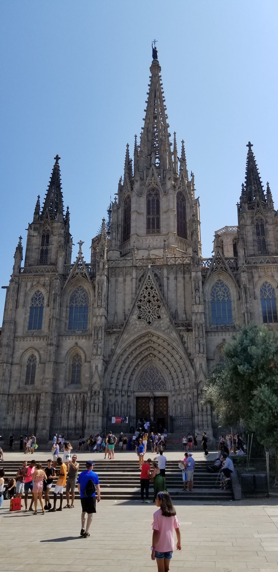 Photo of Catedral de Barcelona, Pla de la Seu, Barcelona, Spain by Moushumi Ghosh