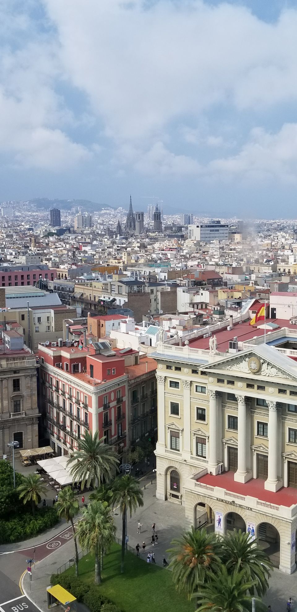 Photo of Mirador de Colom, Plaça Portal de la pau, Barcelona, Spain by Moushumi Ghosh