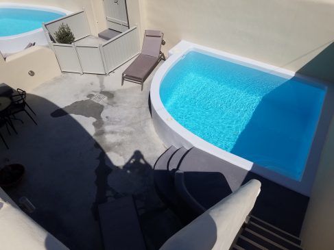 Photo of Travel Guide To Santorini, Greece - [Oia Guide] - ViraFlare 5/14 by ViraFlare