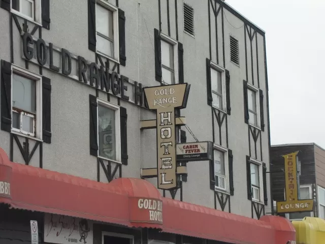 Photo of The Gold Range, Yellowknife, NT, Canada by Alison'sAdventures