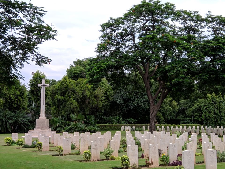Photo of Delhi War Cemetery, Delhi Cantonment, New Delhi, Delhi, India by Shubhanjal