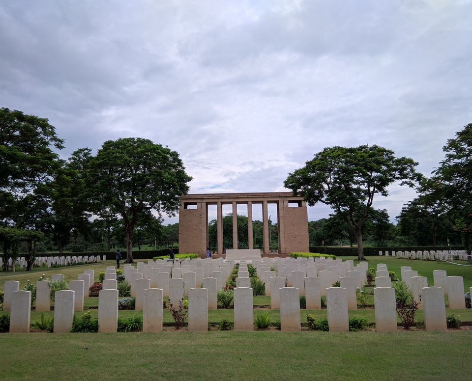 Photo of Delhi War Cemetery, Delhi Cantonment, New Delhi, Delhi, India by Shubhanjal