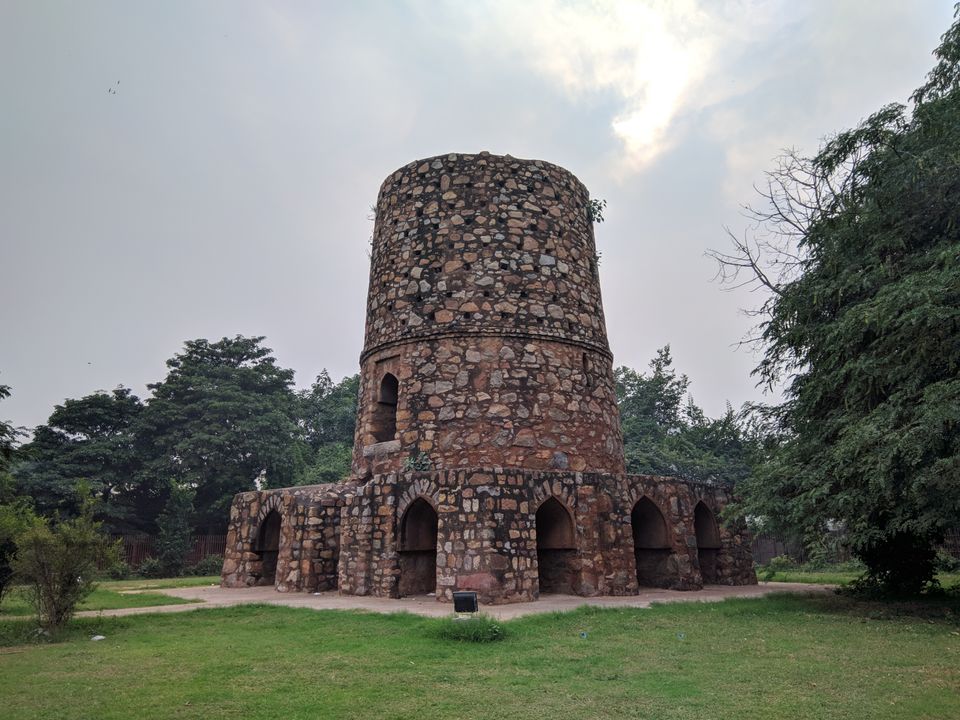 Photo of Chor Minar, Chor Minar Road, Kaushalya Park, Kausalya Park, Block L, Padmini Enclave, Hauz Khas, New Delhi, Delhi, India by Shubhanjal