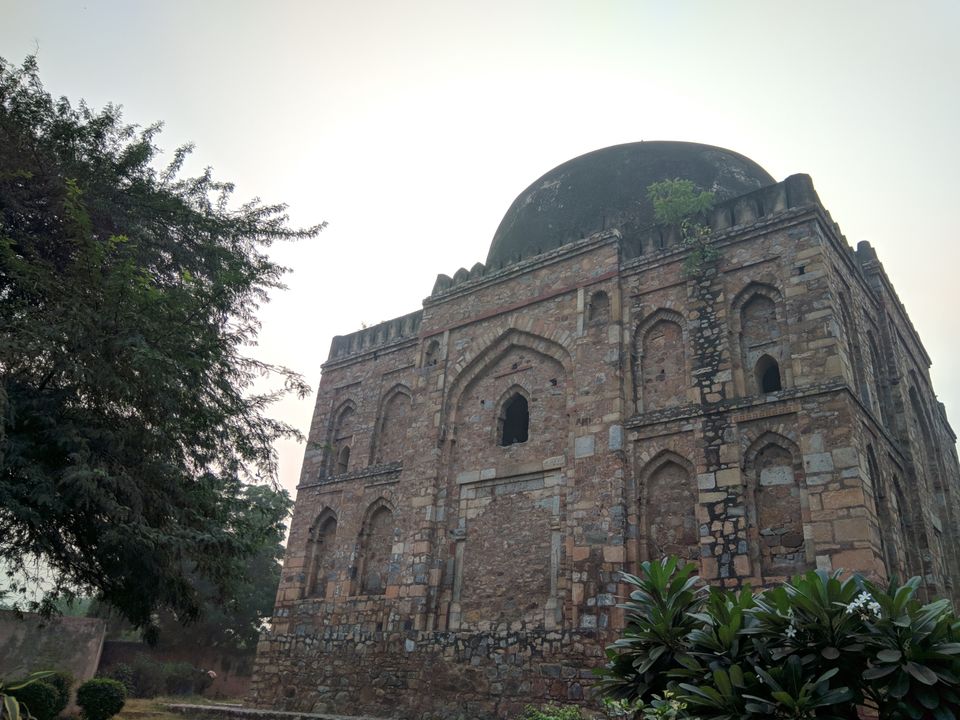 Photo of Tomb of Bijri Khan, Sri Venkateshwara Mandir Marg, Sector 2, Rama Krishna Puram, New Delhi, Delhi, India by Shubhanjal