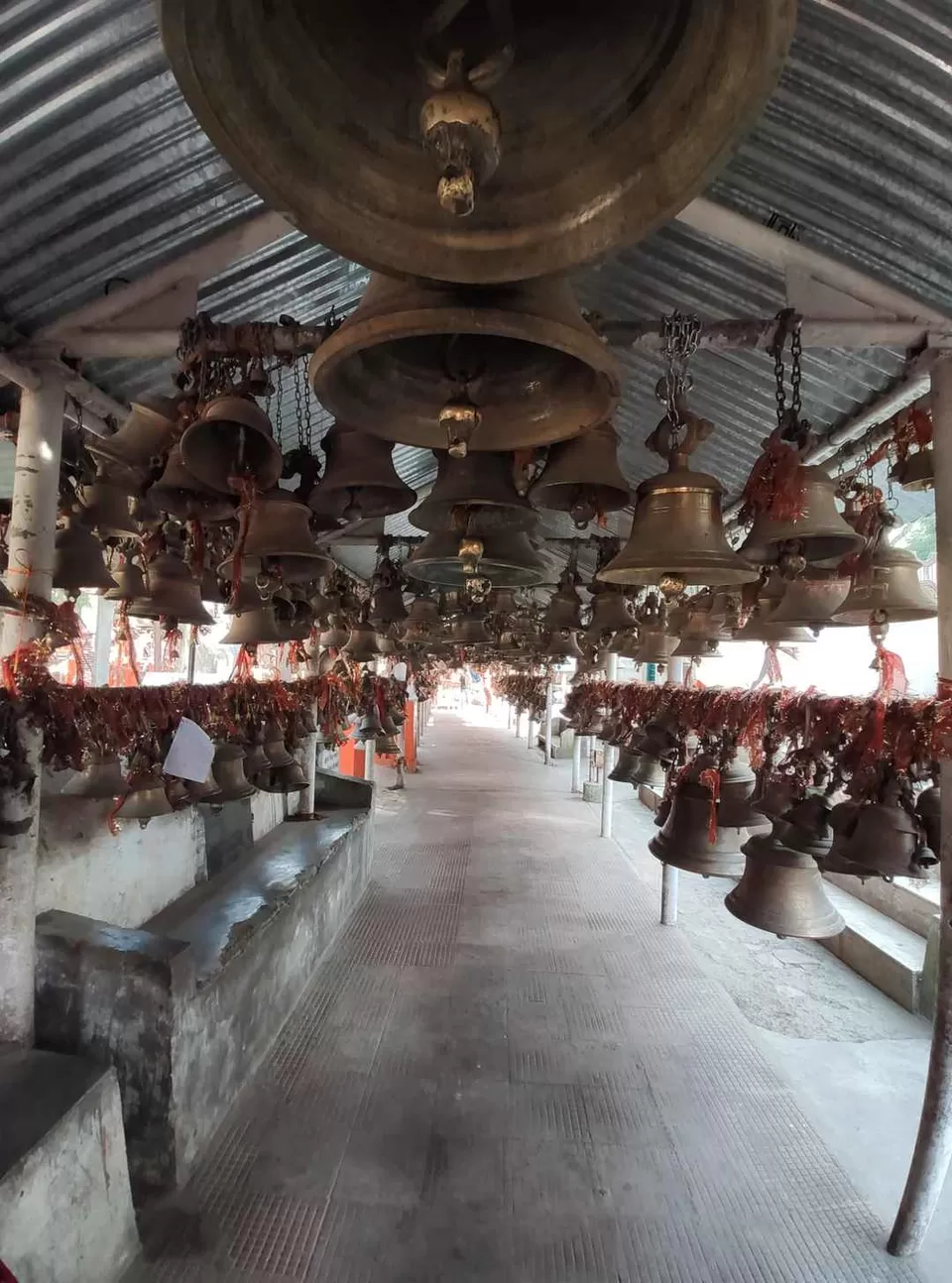 Photo of Chitai Golu Devta Temple, Almora, Uttarakhand, India by Shravan Yadav