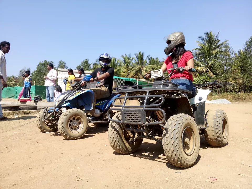 Photo of Mandalpatti, Hammiyala, Karnataka, India by Sasank Raavi
