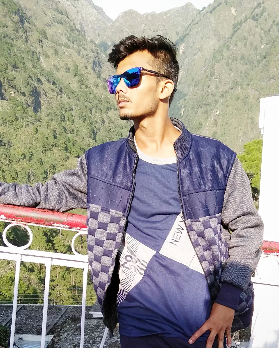 Photo of Vaishno Devi Temple Hill by Vedãnt Siñgh