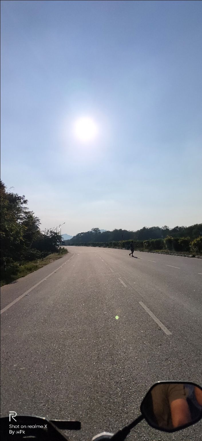 Photo of Chennai - Bengaluru Highway, Karugambattur, Vellore, Tamil Nadu, India by Pavan Kumar