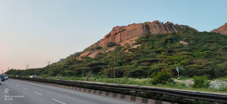 Photo of Chennai - Bengaluru Highway, Karugambattur, Vellore, Tamil Nadu, India by Pavan Kumar
