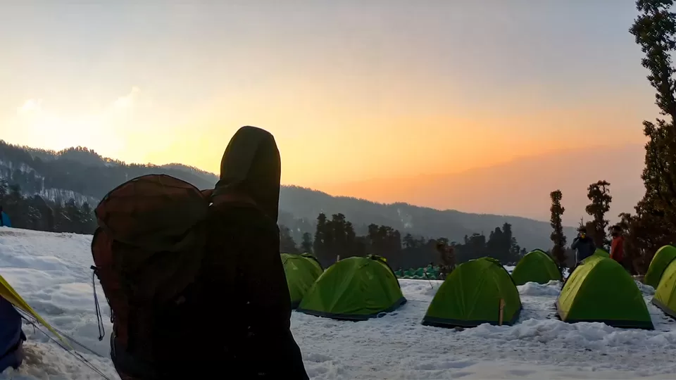Photo of Kedarkantha Base Camp, Singtur Range, Uttarakhand, India by Hritik Wadhwa