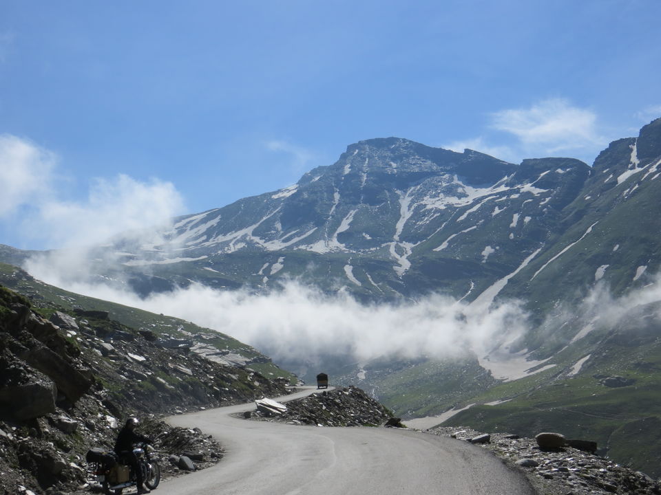 Photo of Manali to Leh - The Journey of a lifetime! 2/36 by Sanjay Nadig