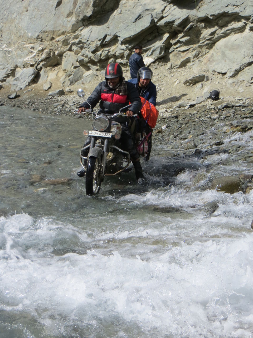 Photo of Manali to Leh - The Journey of a lifetime! 7/36 by Sanjay Nadig