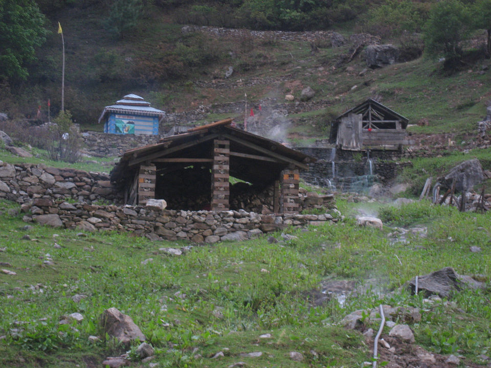 Photo of Khir Ganga, Himachal Pradesh, India by Karandeep Mehra