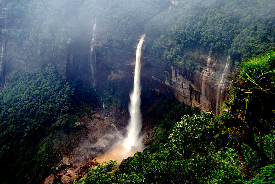 Photo of Border Bound: Guwahati to Dawki, Meghalaya 10/22 by Karandeep Mehra