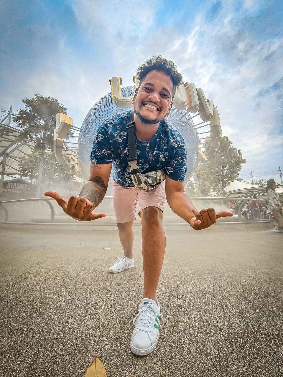 Photo of Here's How Singapore Cast A Spell on Mumbai's Street Photographer Vedang Kandalgaonkar by Neeti Chopra