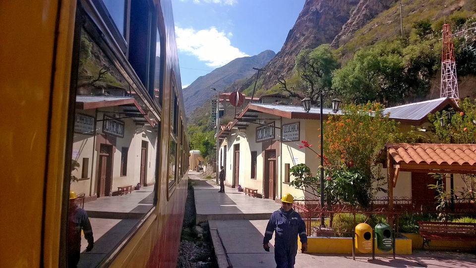 Photo of The high road in the Andes - taking a ride on Tintin's train. by Yubanaswa Chakraborty