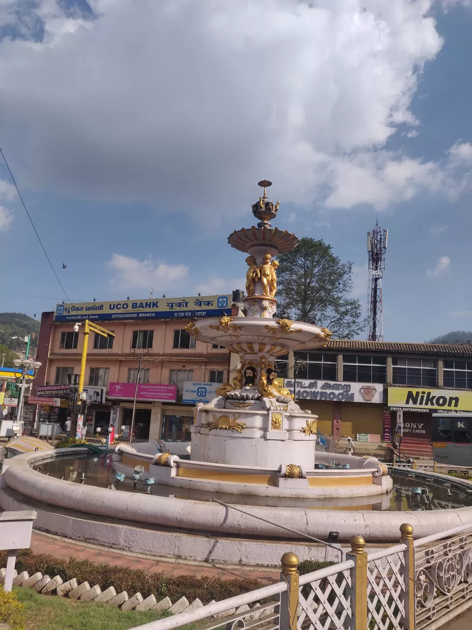 Photo of Adams Fountain, Upper Bazaar, Ooty, Tamil Nadu, India by Chaitali Chatterjee
