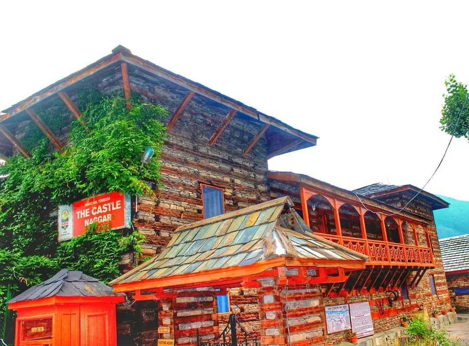 Photo of Naggar Castle, Patlikuhal - Naggar Road, Patlikuhal, Himachal Pradesh, India by Chaitali Chatterjee